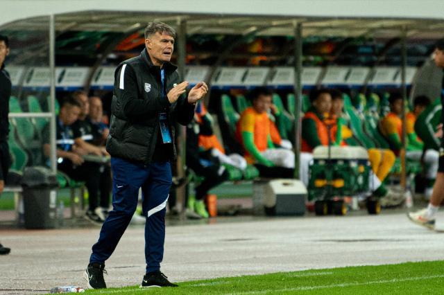 开云体育保障-三镇逆转最紧张一战再获门将大礼：我们赢在没放弃